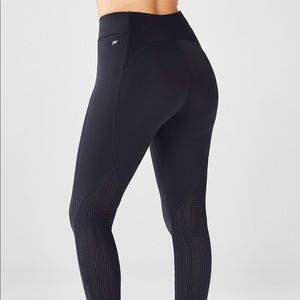 Fabletics High Waisted Spin Pant